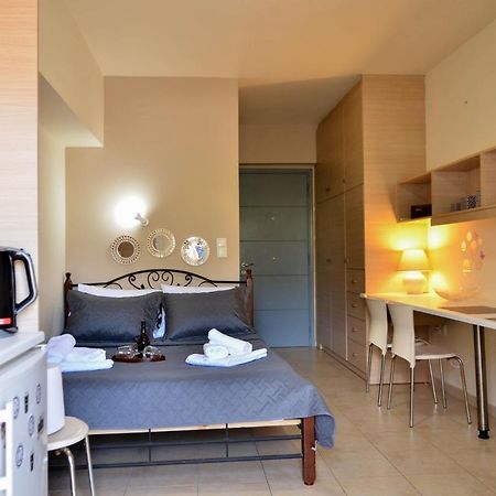 Nefeli For Two Apartment กาลามาตา ภายนอก รูปภาพ